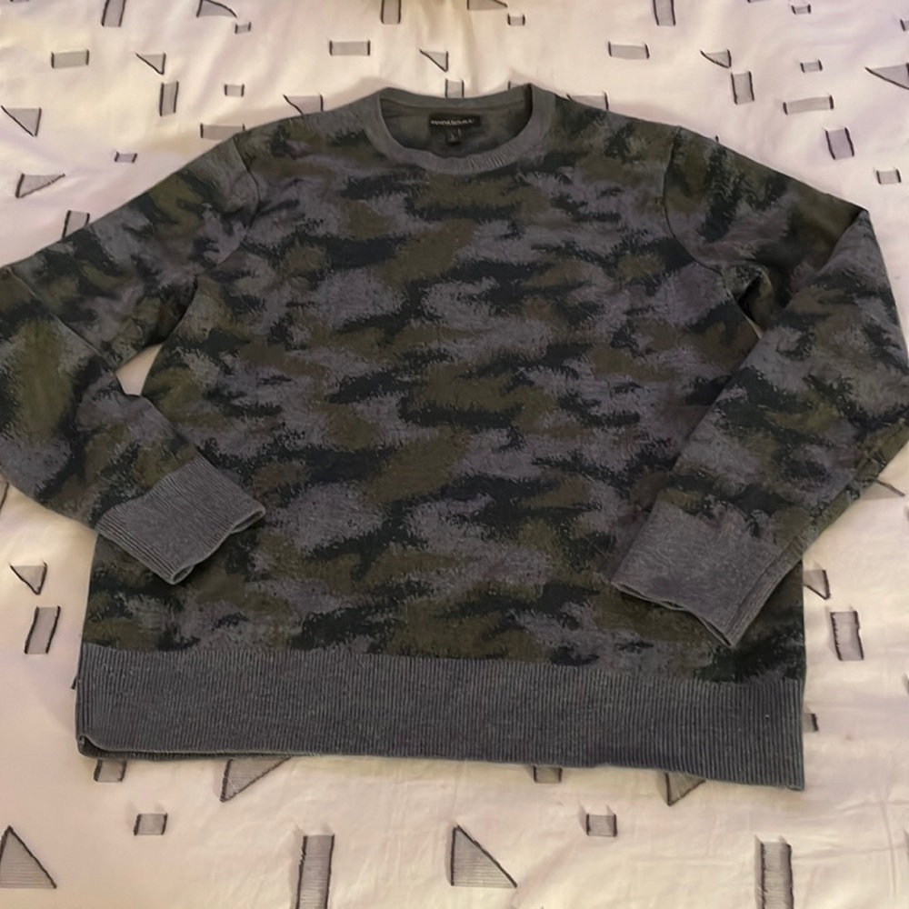 Banana Republic Mens Jacquard Camo Wool Sweater